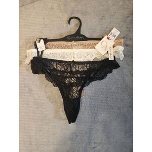 NWT New Carrie Amber Intimates Size 1x Lace Panty 3 pack